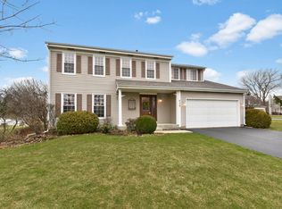 630 Braemar Ln, Barrington, IL 60010
