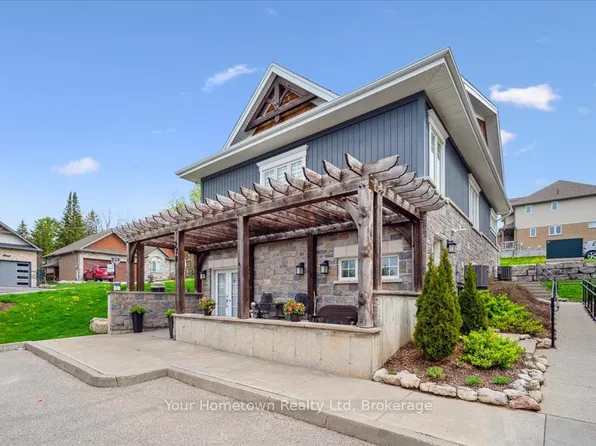 27 Stumpf St #27B, Centre Wellington, ON N0B 1S0