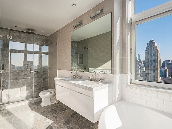 4th image of 425 5th Ave APT 58A