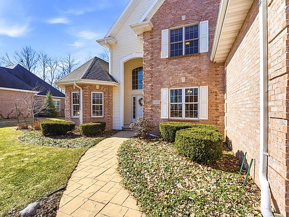 2nd image of N9427 Dusty Dr