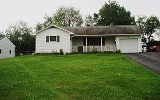 2nd image of 139 Miller St
