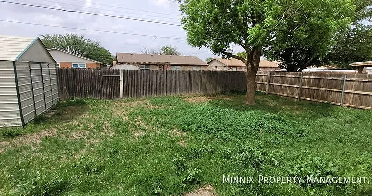 4620 Itasca St — Photo 24