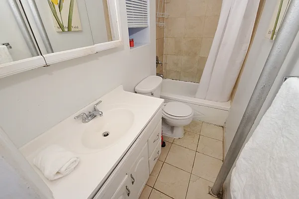 Rented by Furnished Habitat | media 46