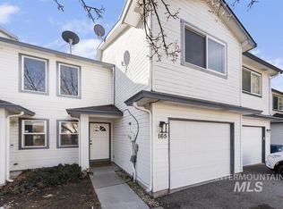 165 Sagebrush Ave, Mountain Home, ID 83647