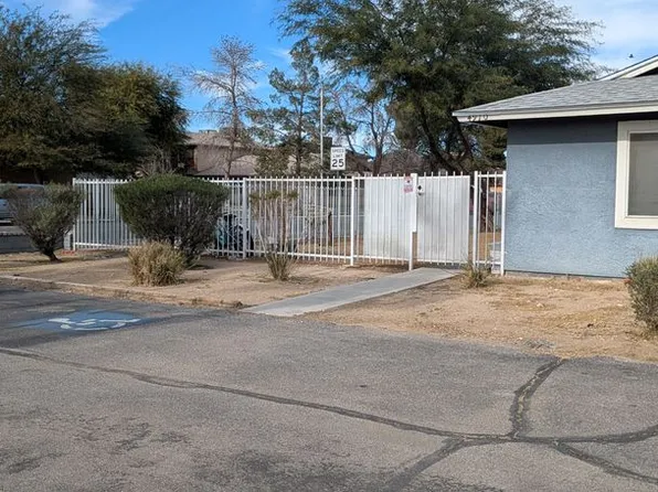 4p4910 *, 4910 E Owens Ave APT D, Las Vegas, NV 89110