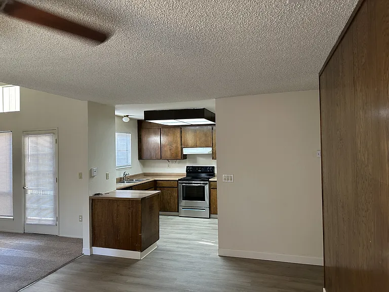 5627 Passero Way — Photo 6