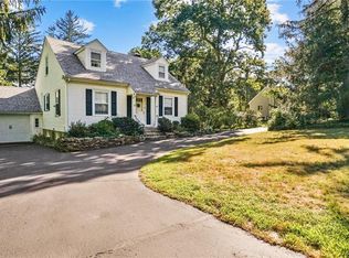 121 Bishop Hill Rd, Johnston, RI 02919