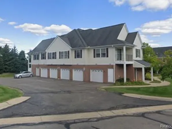 1322 Dufree Blvd, Howell, MI 48843