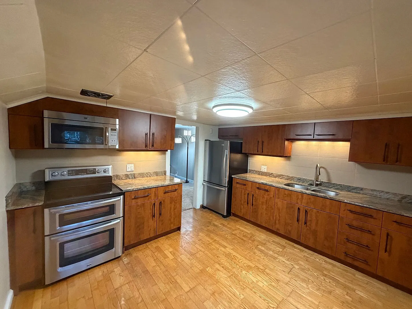 Charming Downtown Anchorage 2-Bedroom Home — Photo 3