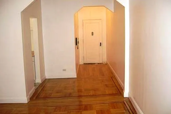 Rented by Corcoran | media 26