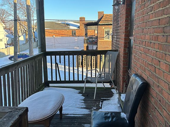 4th image of 3566 W 105th St #1UP