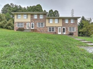 10115 Island Rd APT A, Bristol, VA 24202