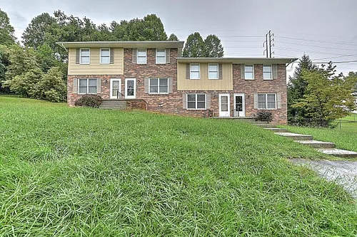 10115 Island Rd Photo 1