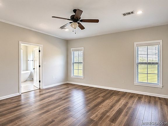 4th image of 2092 County Road 622 Rd