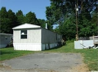 144 Queen St, Clinton, TN 37716