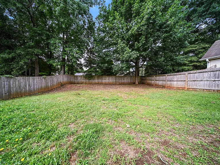 210 Coldsprings Ct — Photo 15