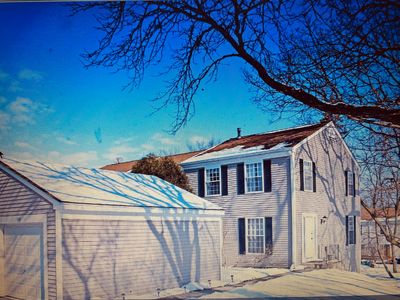 106 Hickory Ln, Cary, IL, 60013