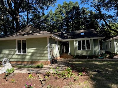 1 Kamps Ln, Kilmarnock, VA, 22482