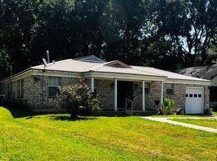 304 N 10th St, West Helena, AR 72390