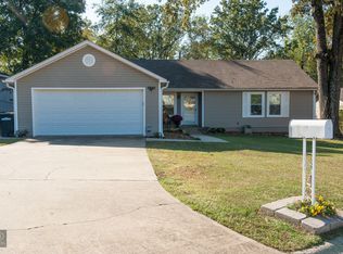 204 Autumnbrook Cir, Sherwood, AR 72120