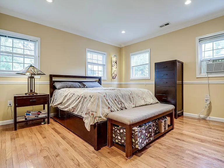 8113 Carlyle Pl — Photo 23