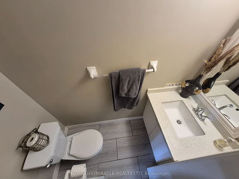 2237 Prescott Pl — Photo 13