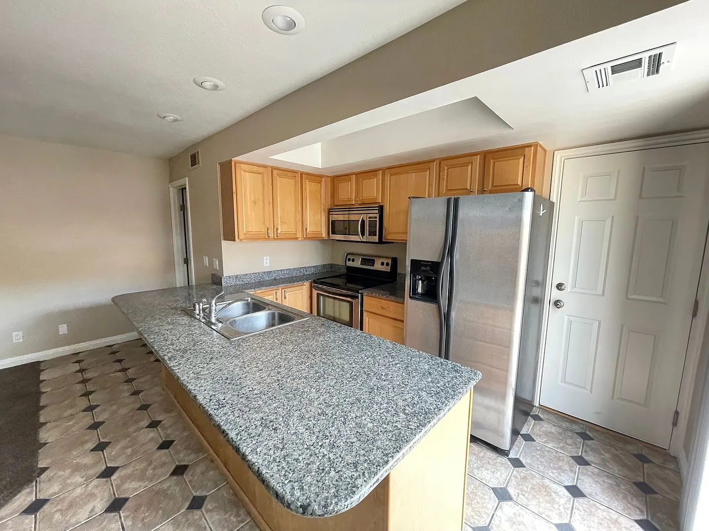 Great condo — Photo 1