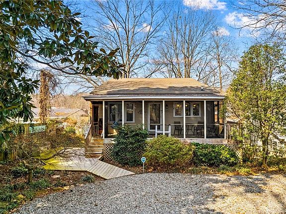 2nd image of 1331 Hickory Point Dr