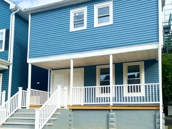 528 S Clinton St, East Orange, NJ 07018