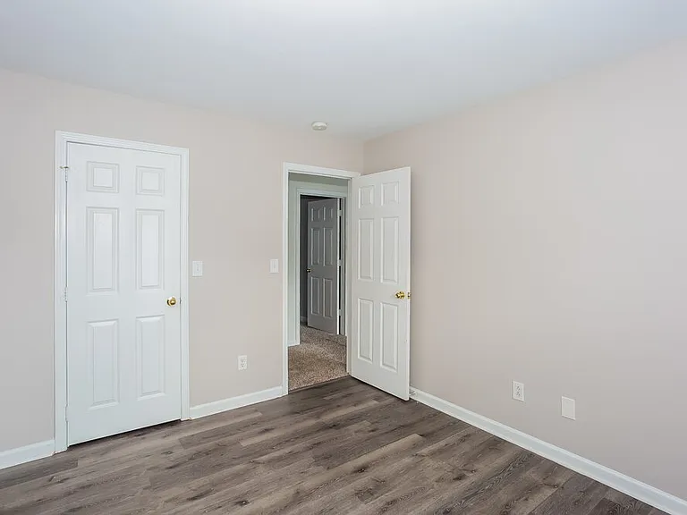 10408 Sparrow Springs Ln — Photo 14