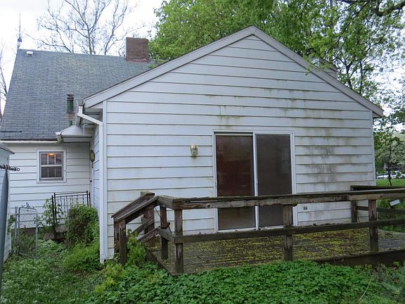 2nd image of 1212 Penn Ave NE