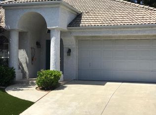 1002 E Democracy Ave, Fresno, CA 93720