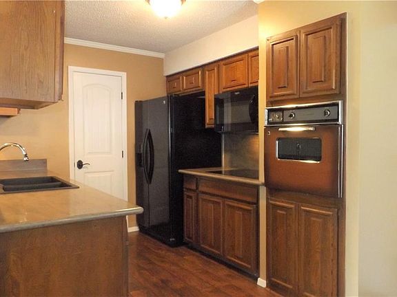 4th image of 719 S Deerfield Cir