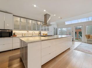 2030 N Mohawk St, Chicago, IL 60614