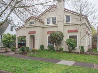 2226 Kincaid St, Eugene, OR 97405