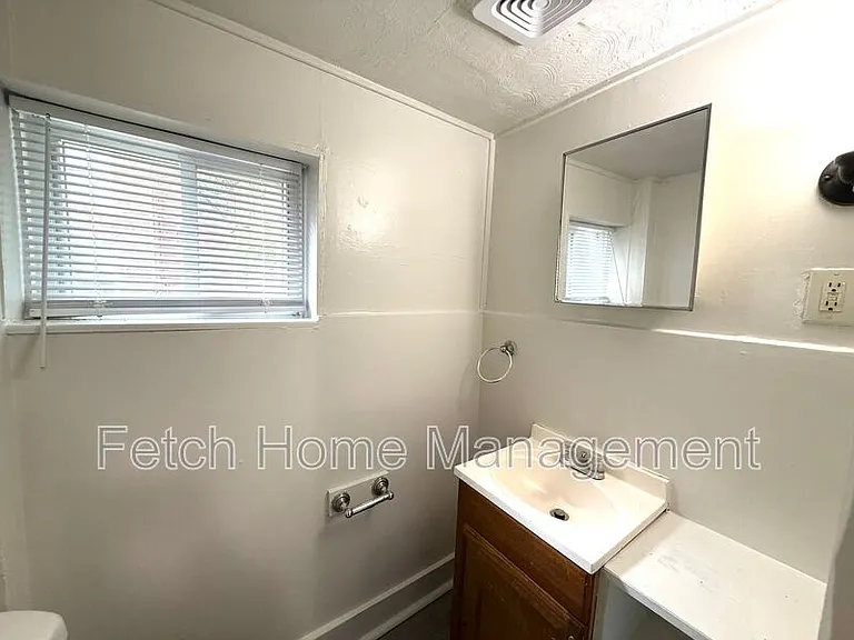141 S Prince St #2 — Photo 6