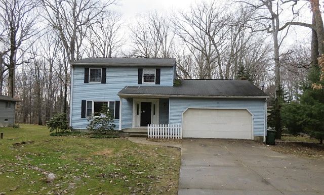 1st image of 262 Elm Ave