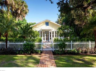 123 11th Ave S, Naples, FL 34102