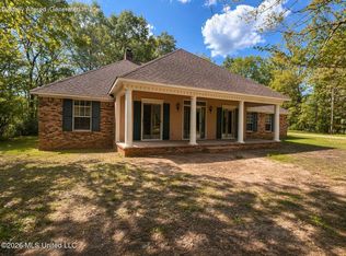 853 Longwood Pl, Pearl, MS 39208