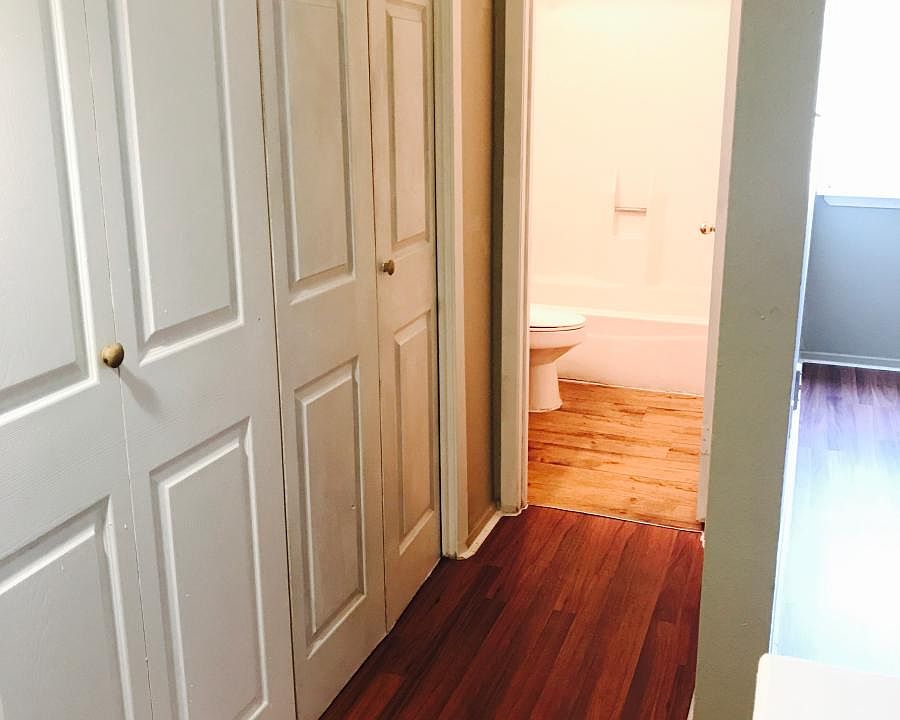 1st image of 2124 Burton Dr APT 170