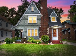 3025 N Sheridan Rd, Peoria, IL 61604