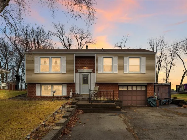 144 Alcan Dr, Pittsburgh, PA 15239