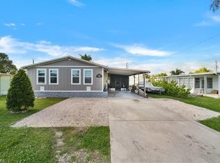 16 Derhenson DR, NAPLES, FL 34114