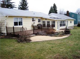 6716 Tuckahoe Rd, Williamson, NY 14589