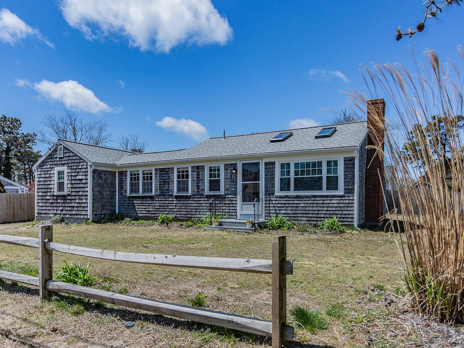 13 Puritan Lane, Dennis Port, MA 02639 Zillow