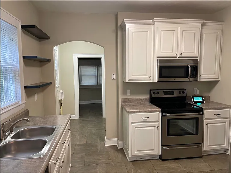 503 Malone Cir — Photo 4