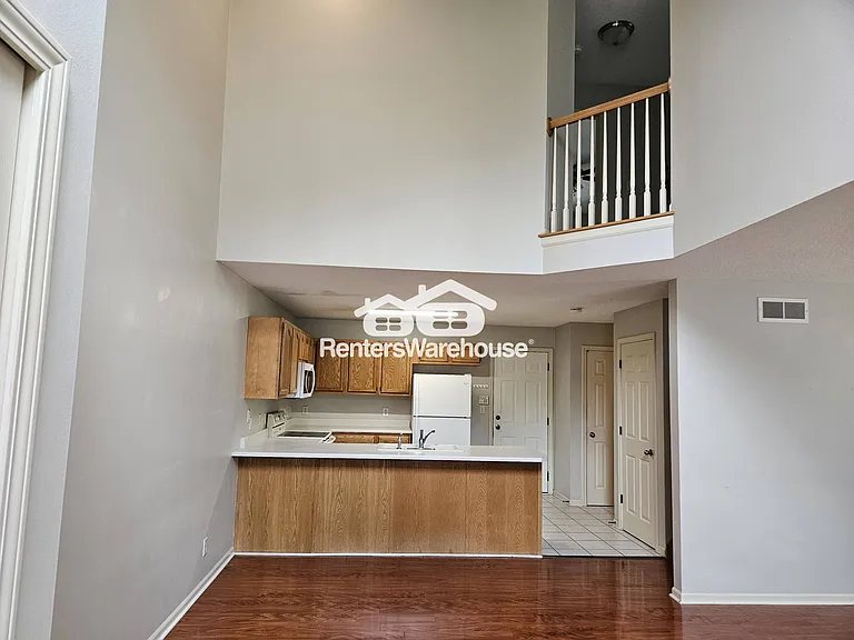 1400 S 52nd St #60 — Photo 8