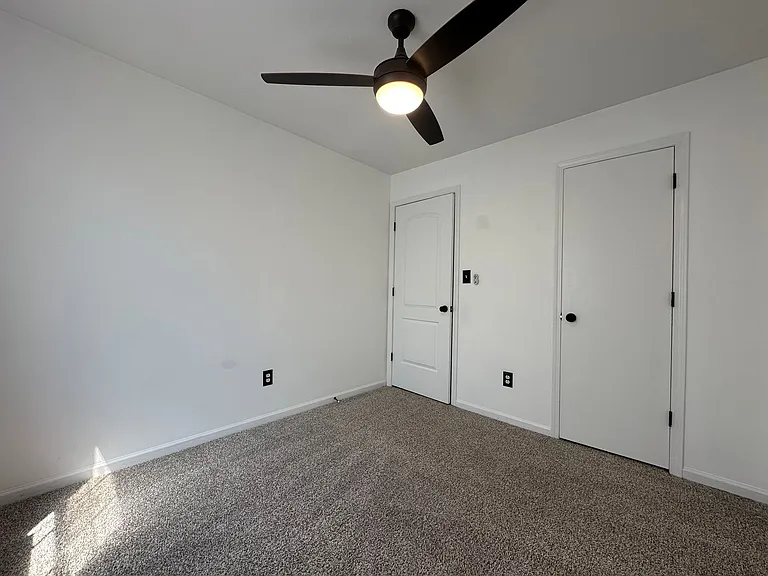 414 Myrtlewood Cir — Photo 19