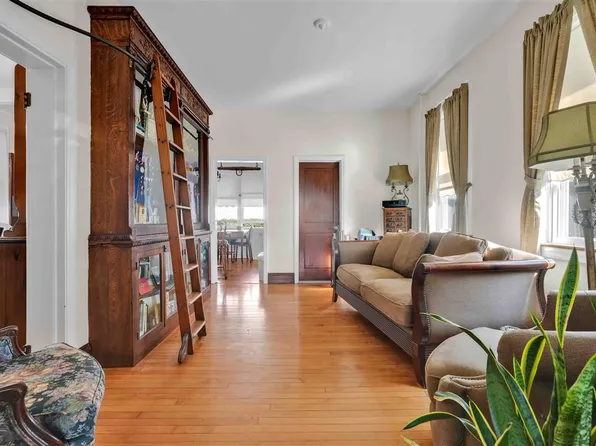 86-09 104th Street image 14 of 59