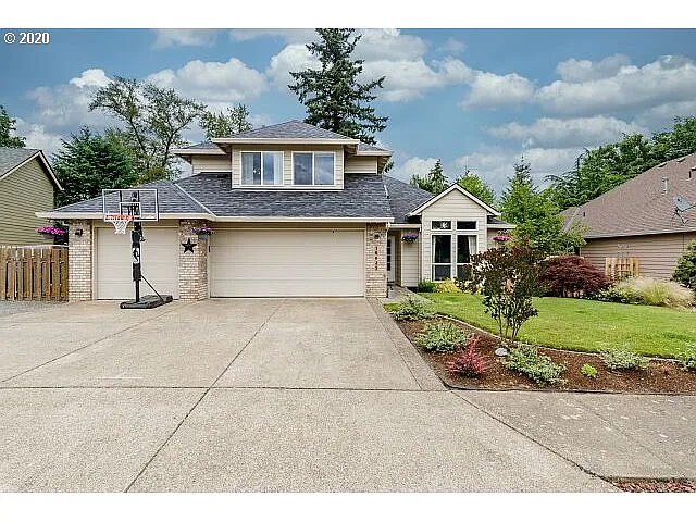 18025 Chickaree Dr photo 1